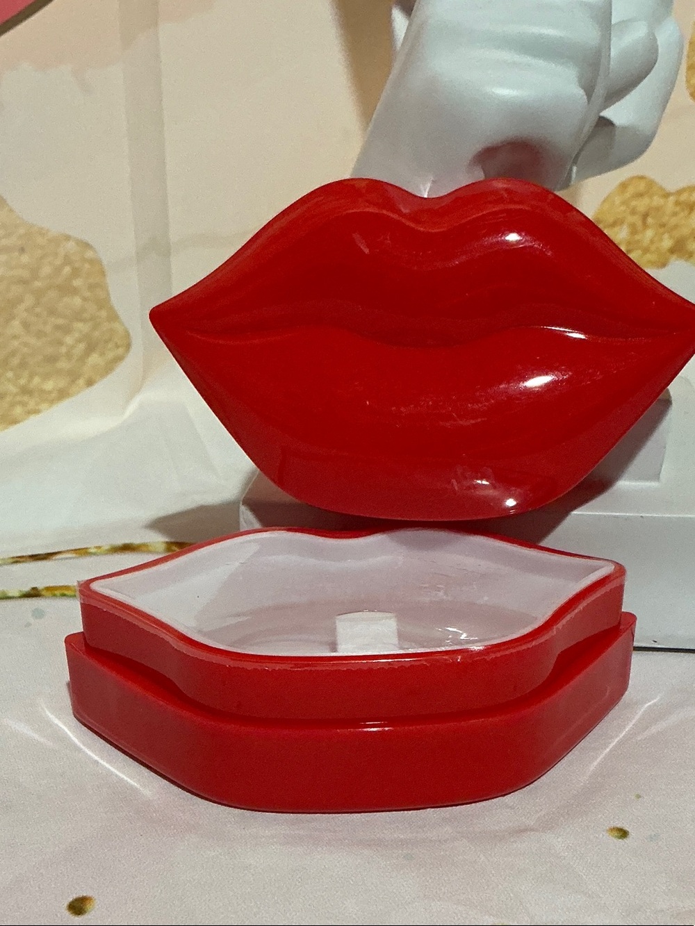 Lip Treatment (multiple masks for lips)